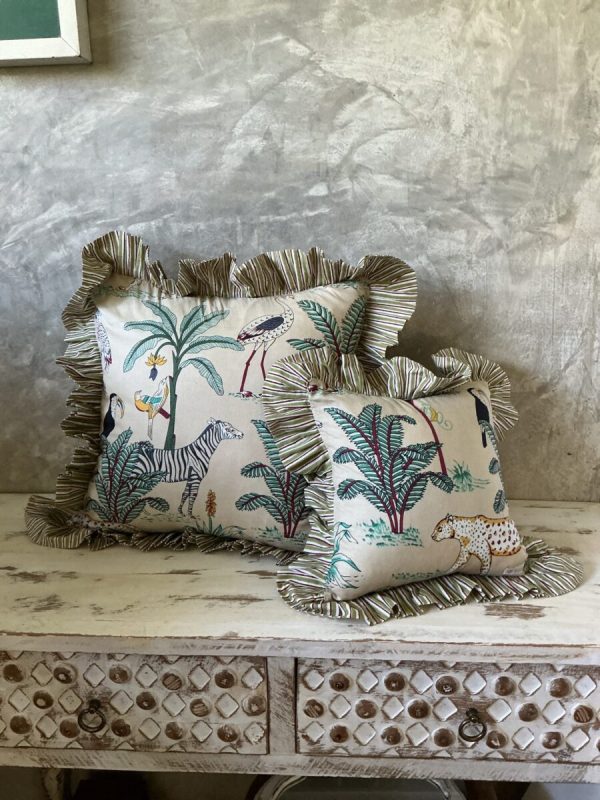 ジャングル柄クッションカバー