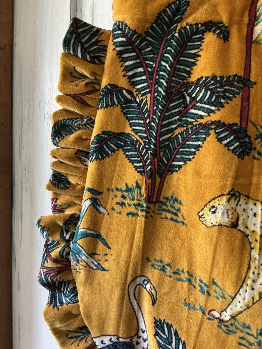 ベロアジャングルのバッグ - Image 3