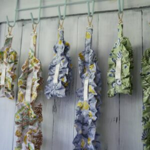 人気🎀ブロックプリント frilled ストラップ