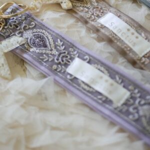 インド刺繍リボンストラップ