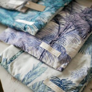 軽～いエプロンワンピース（袋付き）